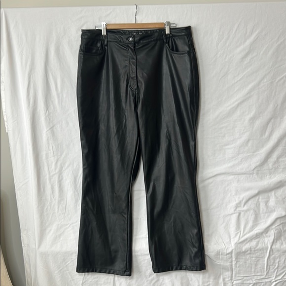 DEX Faux Leather High Waisted Straight Leg Cropped Black Pants Sz 1X - Picture 4 of 17